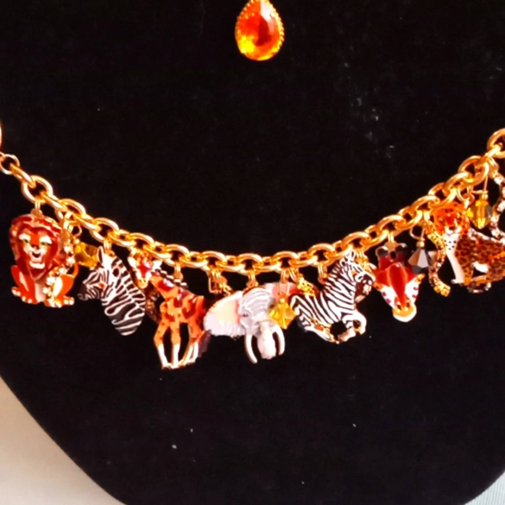 LATR2GO IN THE JUNGLE BRACELET - Picture 1 of 12